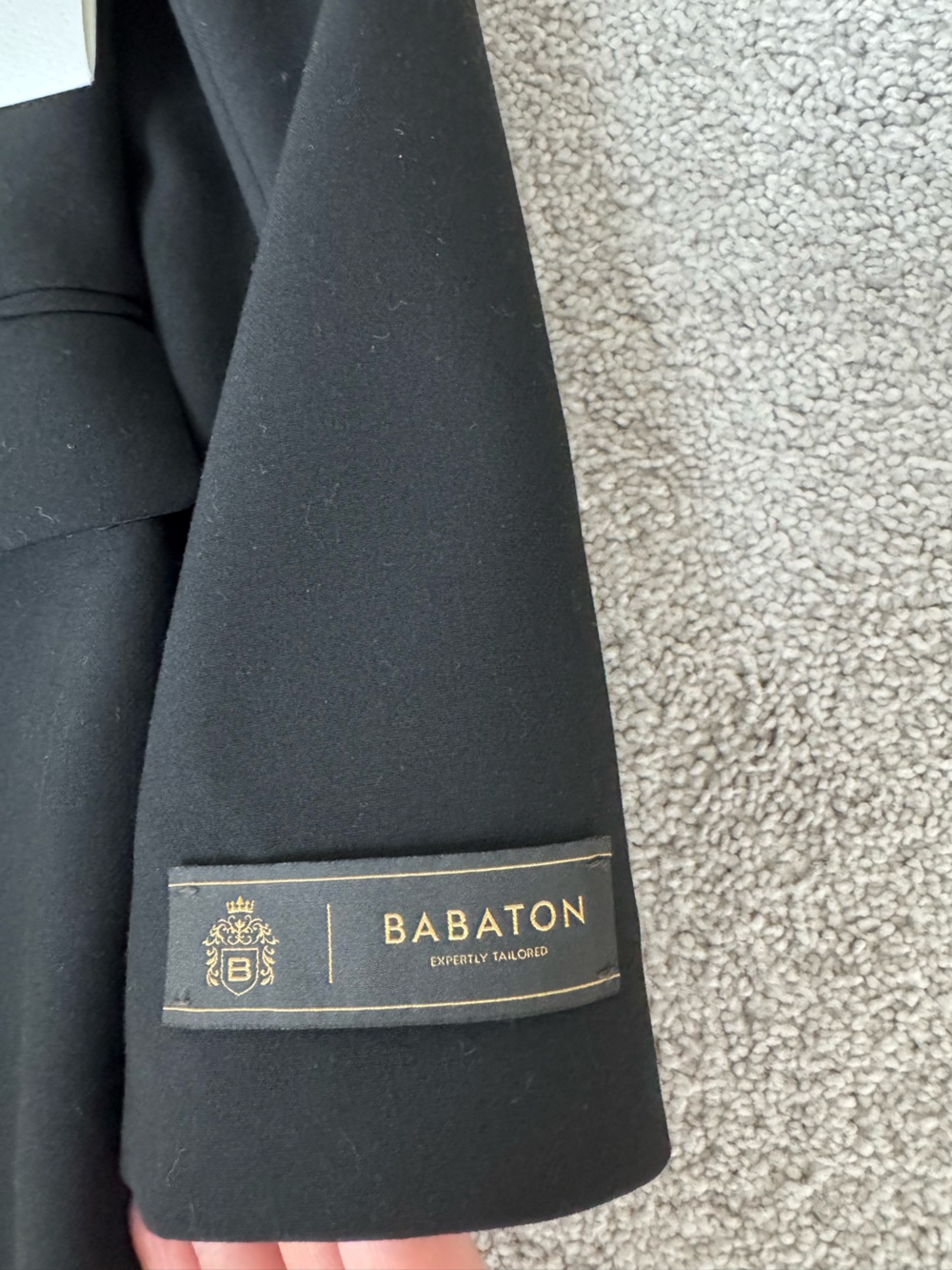 Aritzia Black Double-Breasted Blazer - Picture 2 of 3